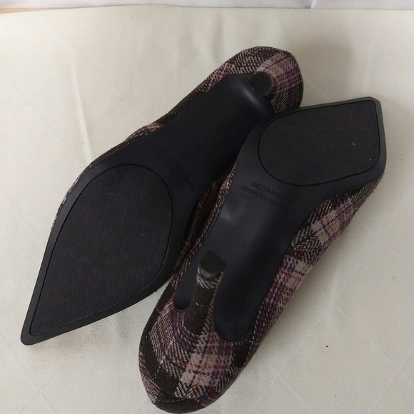 Rampage Maria Brown Plaid Fabric Upper Pointed Toe Slip On High Heel Shoe - Picture 5 of 8